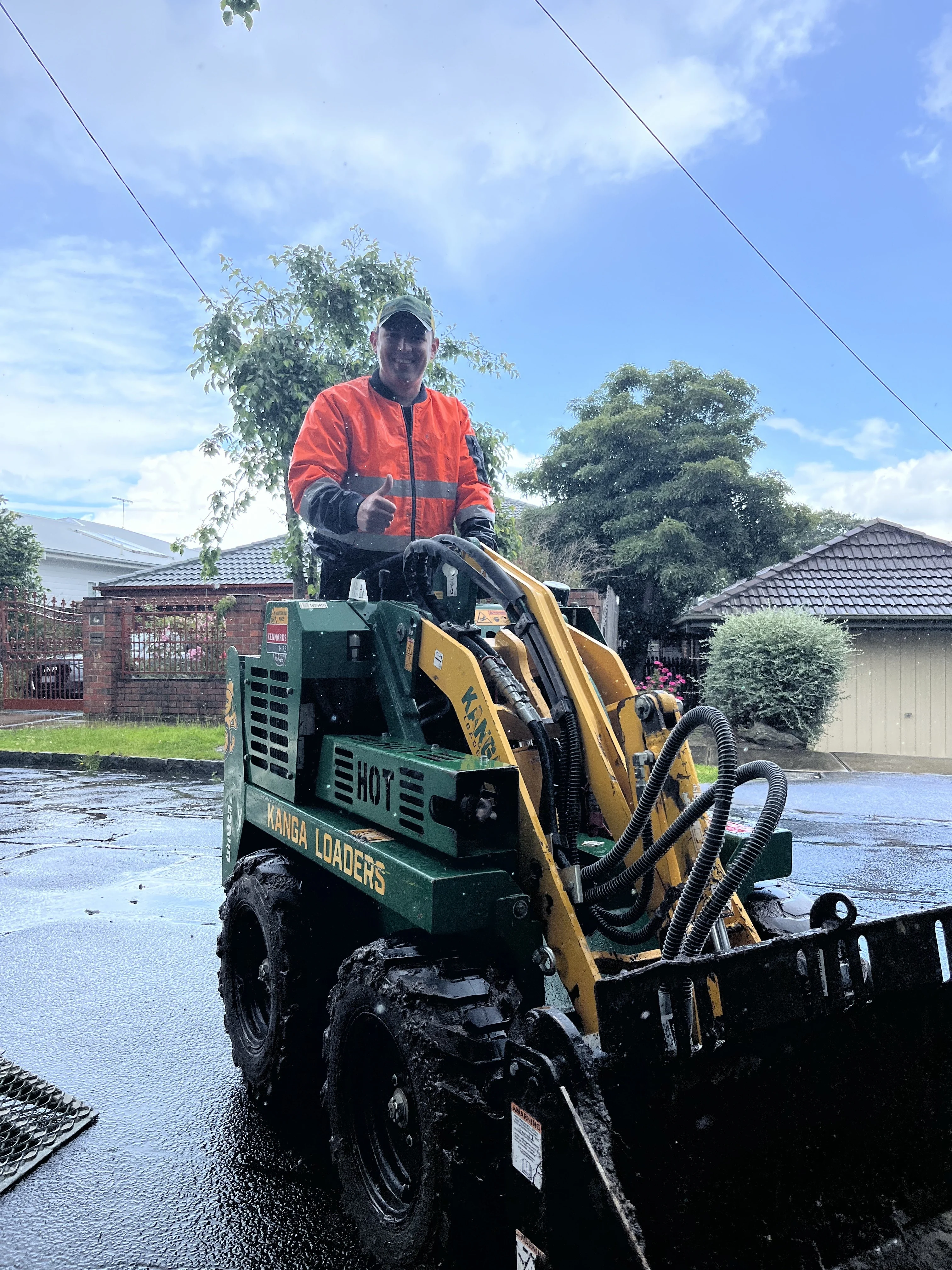 Antonio's paving equipment and team on a Melbourne jobsite